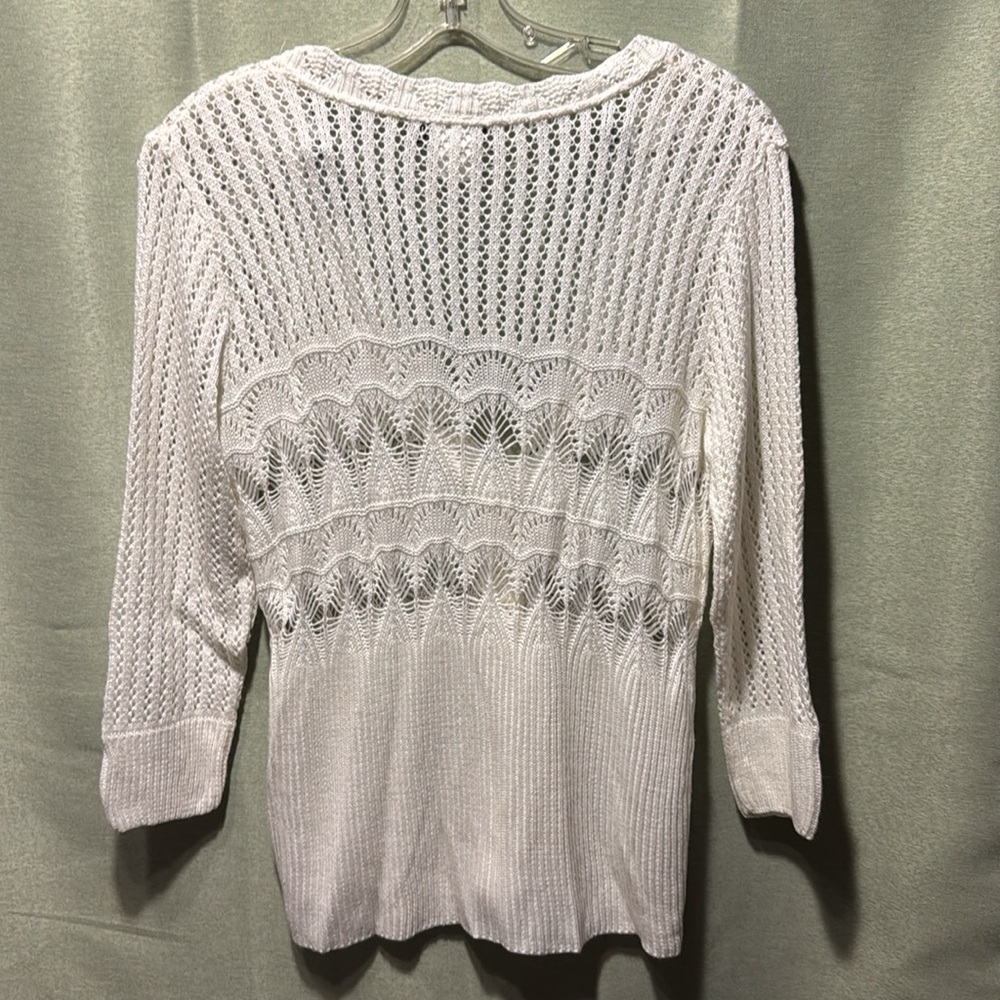 CB Design sweater - Picture 6 of 6